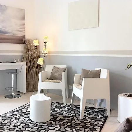 Guest house Esprit De Famille 2*