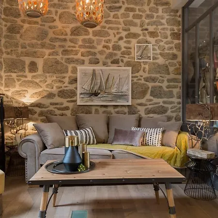 Esprit De Famille Guest house